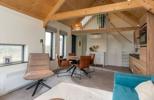 Westenschouwen House | Welcome to Chalet 7 at Riethoek Westerschouwen, where peace, comfort and nature come together. Step