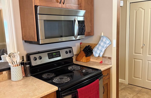 Cultus Lake House | Welcome to Cultus Lake Hide-A-Way