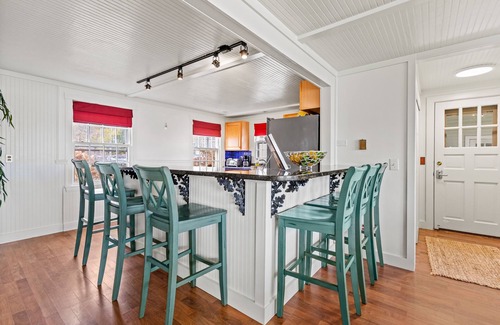 Kennebunk House | Welcome to Doanes Wharf!