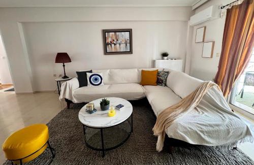 Palaio Faliro Apartment | Welcome to Elena's Athens Suite!