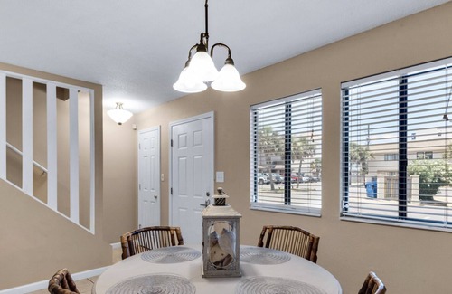 Sugar Beach Condo | Welcome to Floridays! (Sugar Beach B-3)