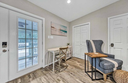 White's Gulfview House | Welcome to 'Front Porch Sitting'
