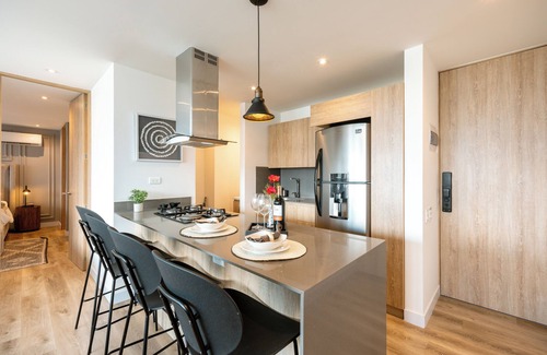 La Aguacatala Apartment | Welcome to Go Living Suites: Your Medellin Retreat