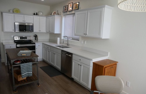 Gold Canyon House | Welcome to Gold Canyon Getaway. A great place to unwind, reflect and restore.