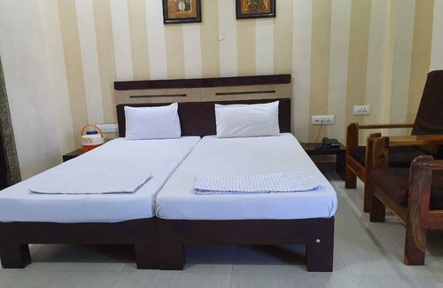 Barmer Hotel | welcome to Hotel Manuhar Inn