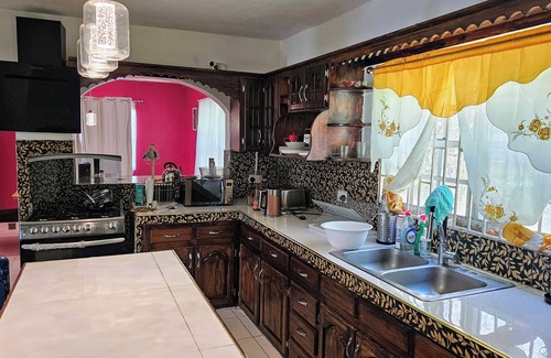 Montego Bay House | Welcome to Jamaica Airbnb rentals in Montego Bay, your tropical bliss awaits u.n