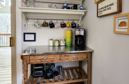 Mooresville House | Welcome to Kingfisher Cabin!