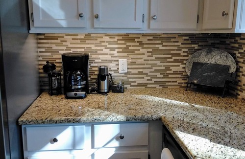 South Haven House | Welcome to Lake Ridge Cottage in beautiful South Haven, MI!