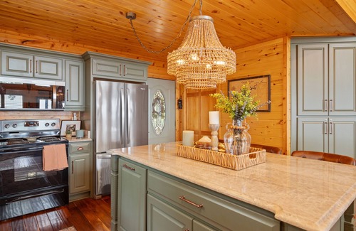Ranger Cabin | Welcome to Lodge Lorien!