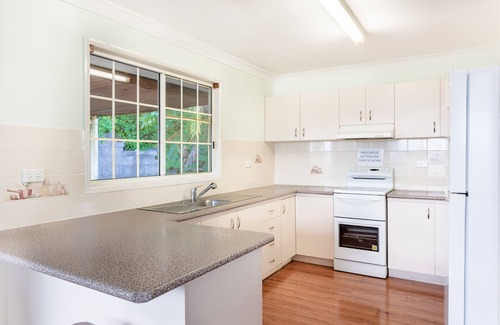 Taranganba House | Welcome to Nanna's Beach House