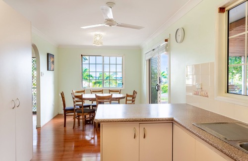 Taranganba House | Welcome to Nanna's Beach House
