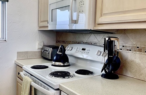 Kihei Condo | WELCOME TO OCEAN FRONT PARADISE MENEHUNE 524!
