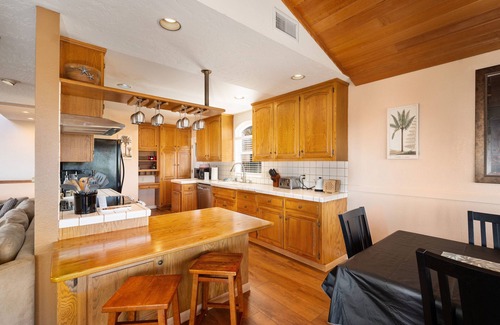 Park Hill House | Welcome to 'Ocean Oasis' Located on Park Hill in Cambria!