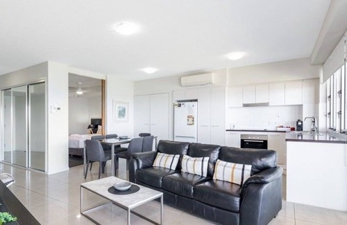Yeppoon Apartment | Welcome to OCEAN'S Best View!