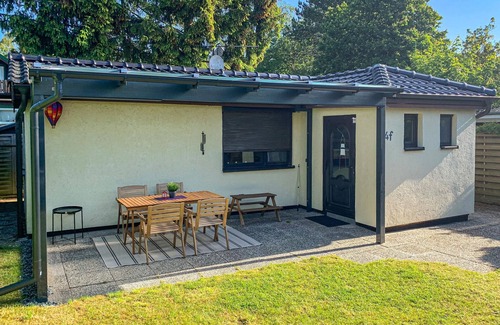 Priwall House | Welcome to our charming vacation home on the Baltic Sea.