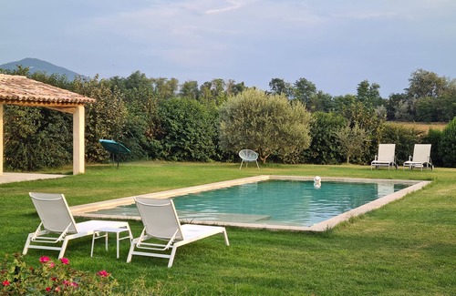Montmeyran Cottage | WELCOME to our cottage. 5 PERS. In the Dromoise campaign. With a pool.