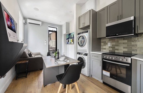 Bedford-Stuyvesant Apartment | Welcome to our one of a kind MASTER SUITE in the heart of Brooklyn, NY. PATIO IS