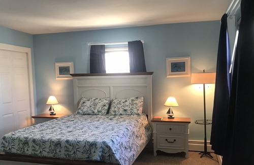 Wildwood Crest Condo | Welcome to our paradise just steps to the heated pool or the beautiful beach!