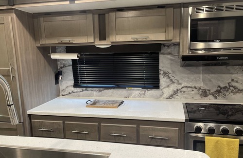 Lauderhill Apartment | Welcome to our beautiful and cozy RV home.