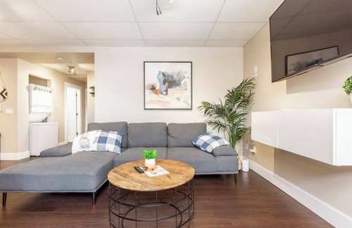 Southwest Edmonton Apartment | Welcome to quiet, clean and cozy private suite