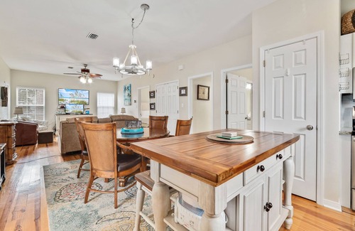 Fort Morgan Cottage | Welcome to Rays a Glass! Cheers to Vacation! Best Kept Secret w/EV Charger