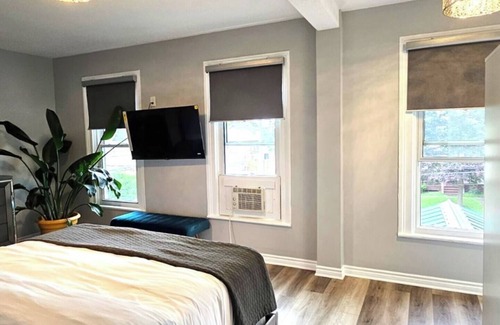 Niagara Falls Bed & Breakfast | Welcome to Serenity Inn !- Breakfast Included!