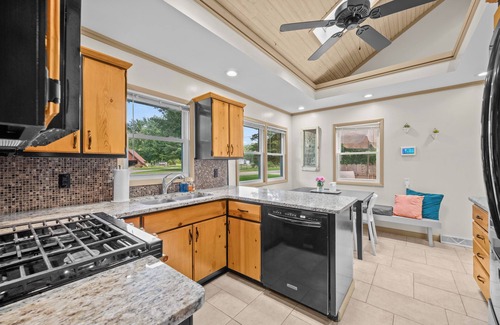 Stevensville House | Welcome to Sips & Shore Inn! Tranquil location between the shore and wineries.