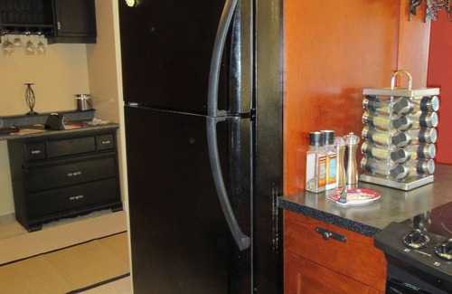 Big White Ski Resort Condo | Welcome to Snowy! Next to the Ski slope. Heart of the village. Quietly located