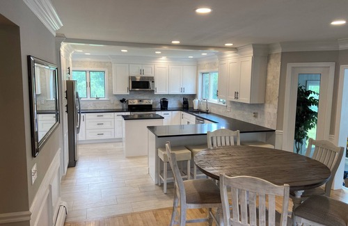 Jaffrey House | Welcome to Sunset Mountain Retreat! A gorgeous 5 bdrm house in Jaffrey, NH.