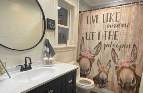 Okemah House | Welcome to Sycamore Hill a quiet relaxing retreat