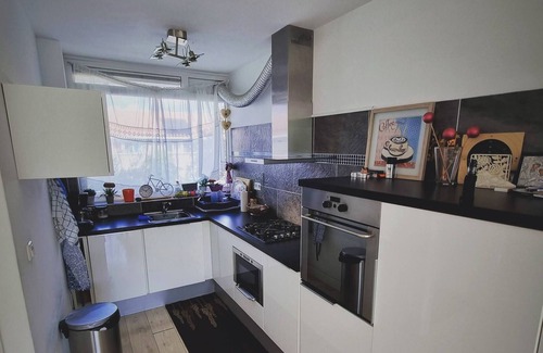 Diemen Bed & Breakfast | Welcome to the center of Diemen