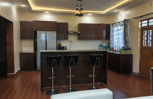 Nakuru House | Welcome to the Country side!
