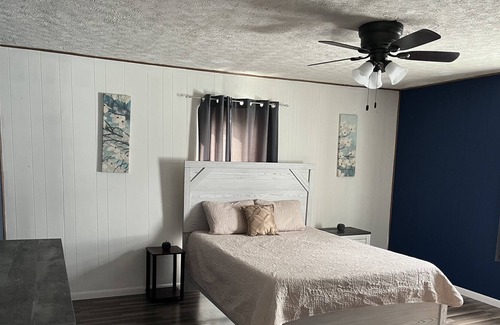 Logan House | Welcome to the cozy & cute Foxie Roxie