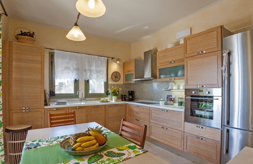 Skaleta House | Welcome to the house of nature colours!