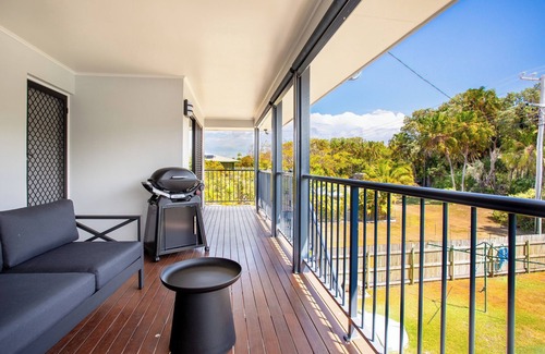 Kinka Beach Apartment | Welcome to the Jewel in the Crown at Kinka Beach.
