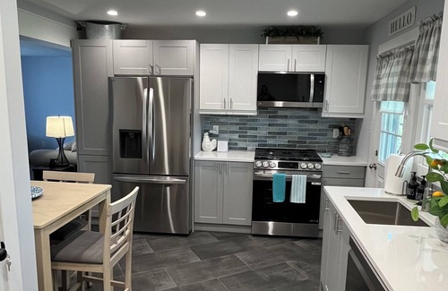 Allentown House | Welcome to the Moravian!