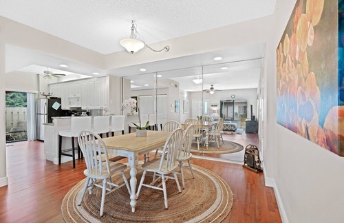 Bella Vista Condo | Welcome to the perfect location!
