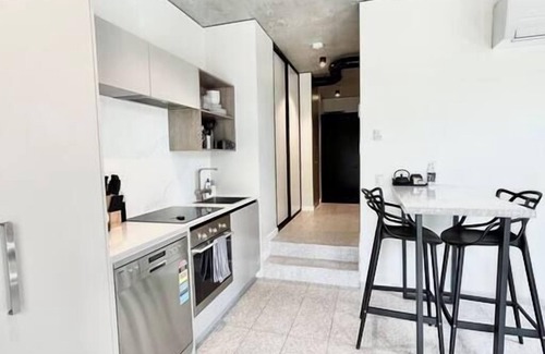 Kingston Apartment | Welcome to the Woolstore!