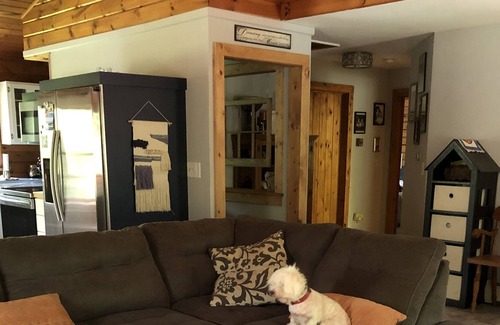 Lansing Cabin | Welcome to the Zen Bin in the Fingerlakes!