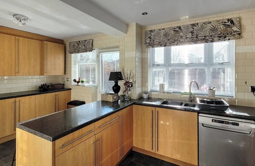 York Cottage | Welcome to this charming holiday let near York.