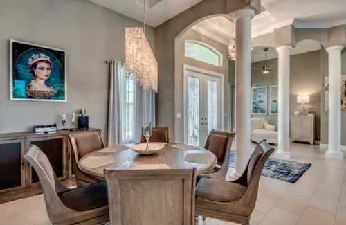 Pelican House | Welcome to Villa Barrington