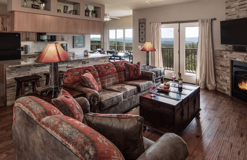 Ruidoso House | Welcome to Vista Celestial - Awe inspiring views in a secluded, serene utopia.