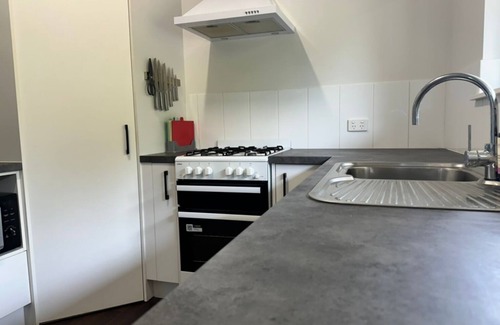 Middleton Beach Apartment | Welcome to Whale Song