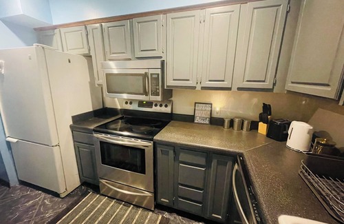 Silver Lake House | Welcome to Wilmington and have the local experience!
