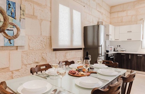 Ta' Pennellu House | Welcome to your ideal characteristic retreat in Mellieha