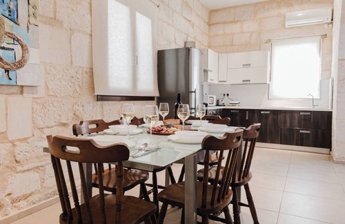 Ta' Pennellu House | Welcome to your ideal characteristic retreat in Mellieha