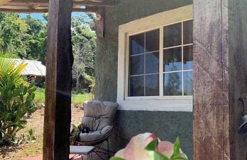 Lacovia Cabin | Welcome to your Jamaican Cabin in the Mountains