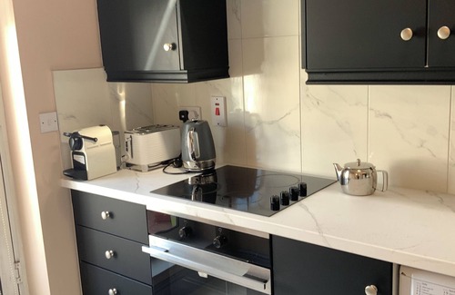 Sutton Cross Apartment | Welcome to your luxurious penthouse retreat in the heart of Temple Bar, Dublin!
