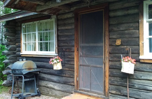 Ely Cabin | Welcome toThe White Iron Heritage! where coming together happens naturally.