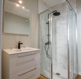 Agen Apartment | WelcomeAgen*Charlie Chaplin